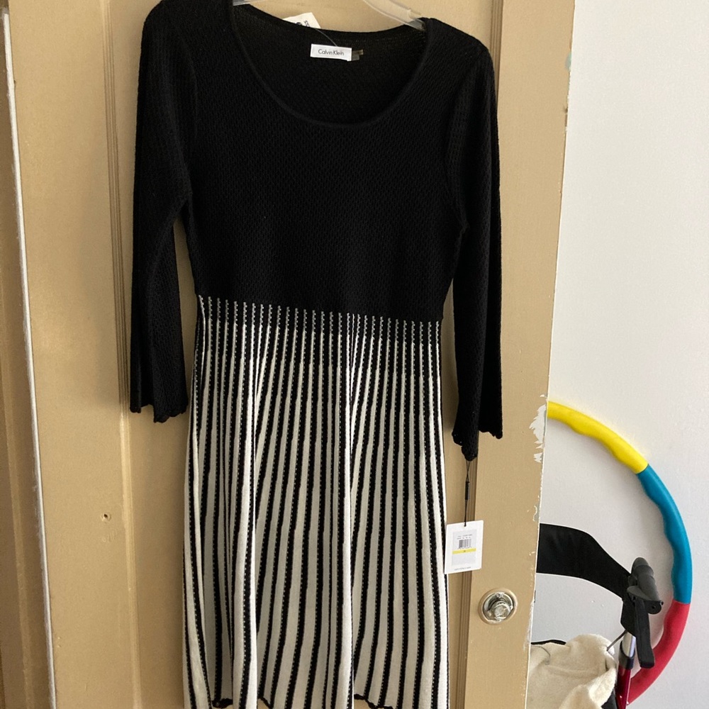 Cute Little Blue and White Dress wear me anytime - Picture 8 of 12